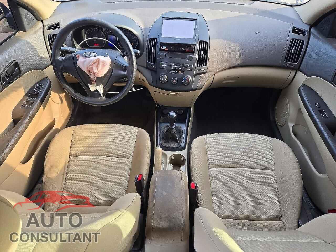 HYUNDAI ELANTRA 2012 - KMHDB8AEXCU140490