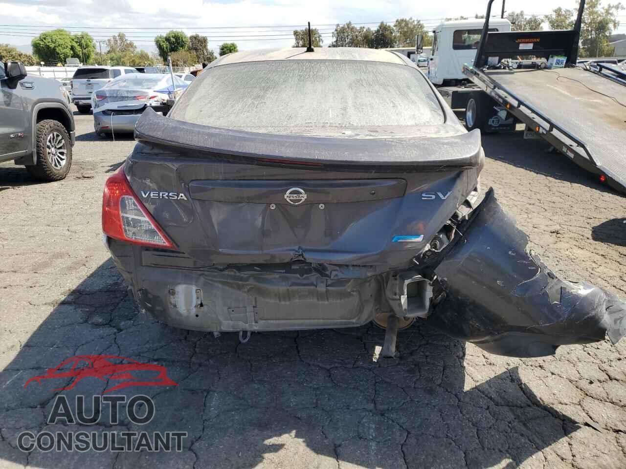 NISSAN VERSA 2015 - 3N1CN7AP1FL856330