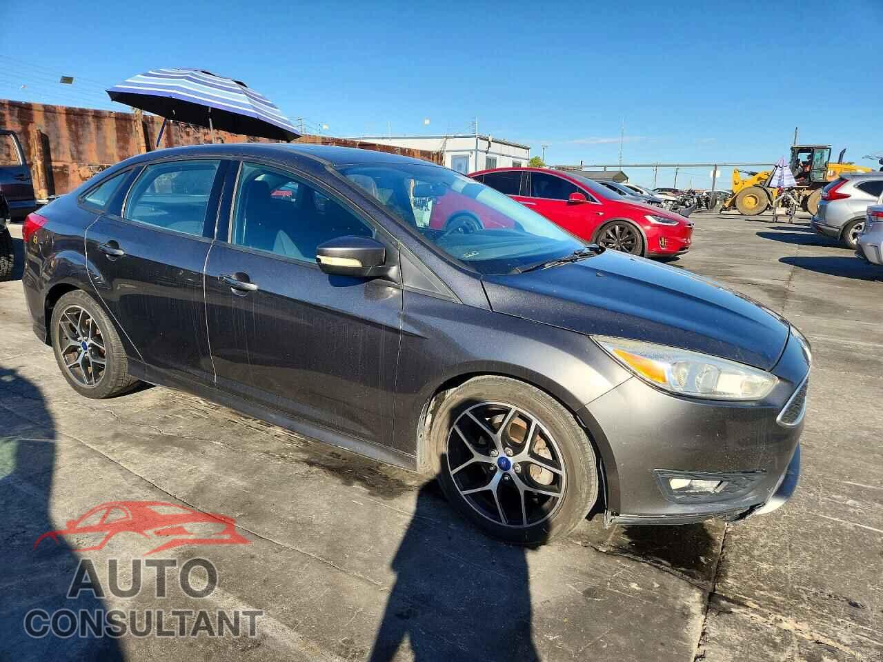 FORD FOCUS 2016 - 1FADP3F25GL357731