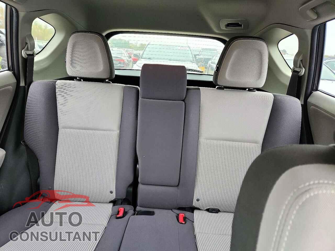 TOYOTA RAV4 2013 - JTMRFREV8DD042915