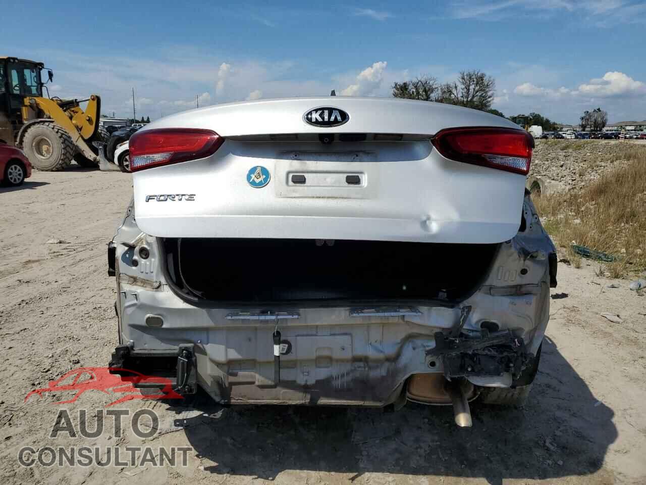 KIA FORTE 2017 - 3KPFL4A74HE140365