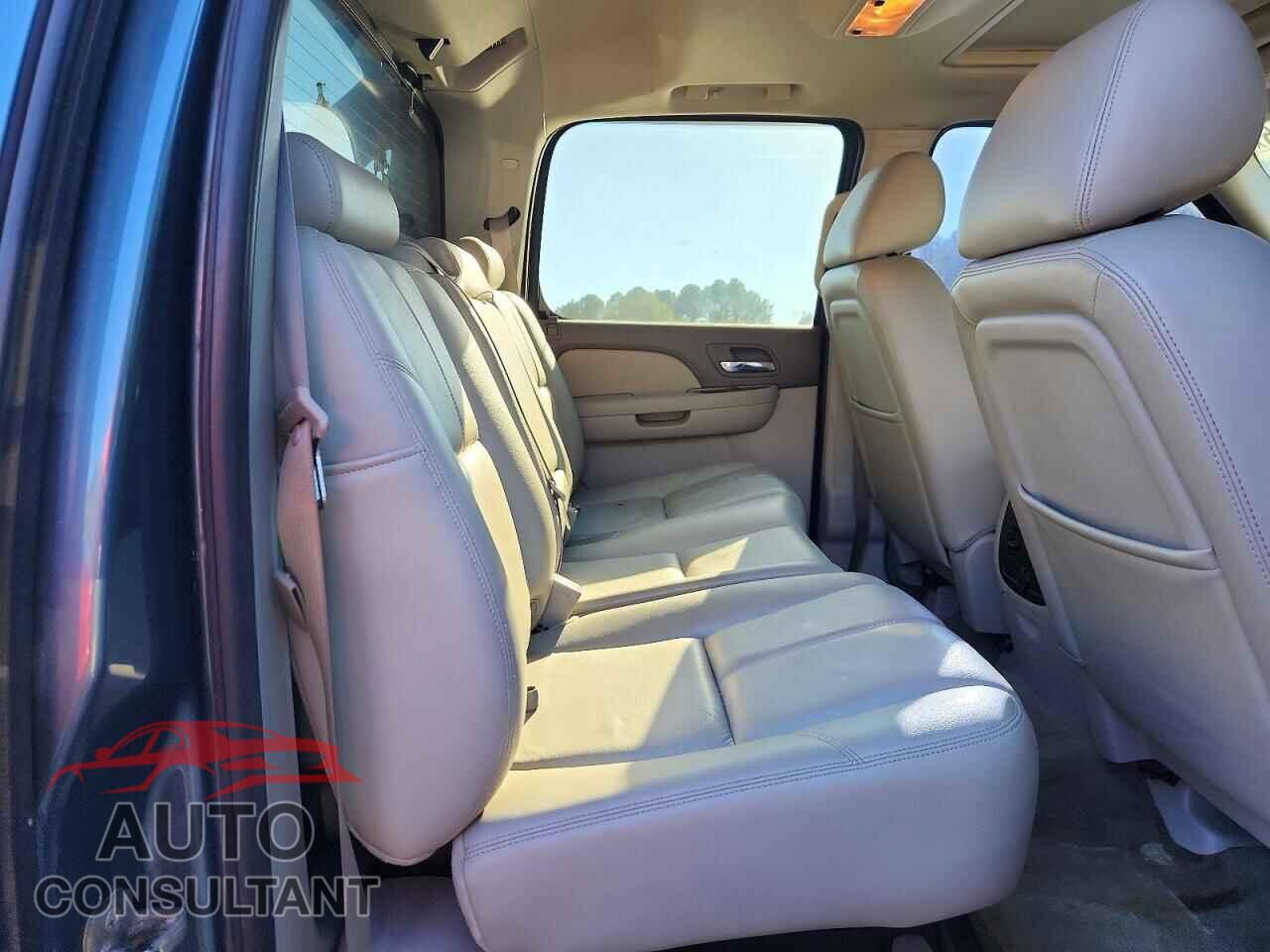 CHEVROLET AVALANCHE 2011 - 3GNTKFE34BG138319