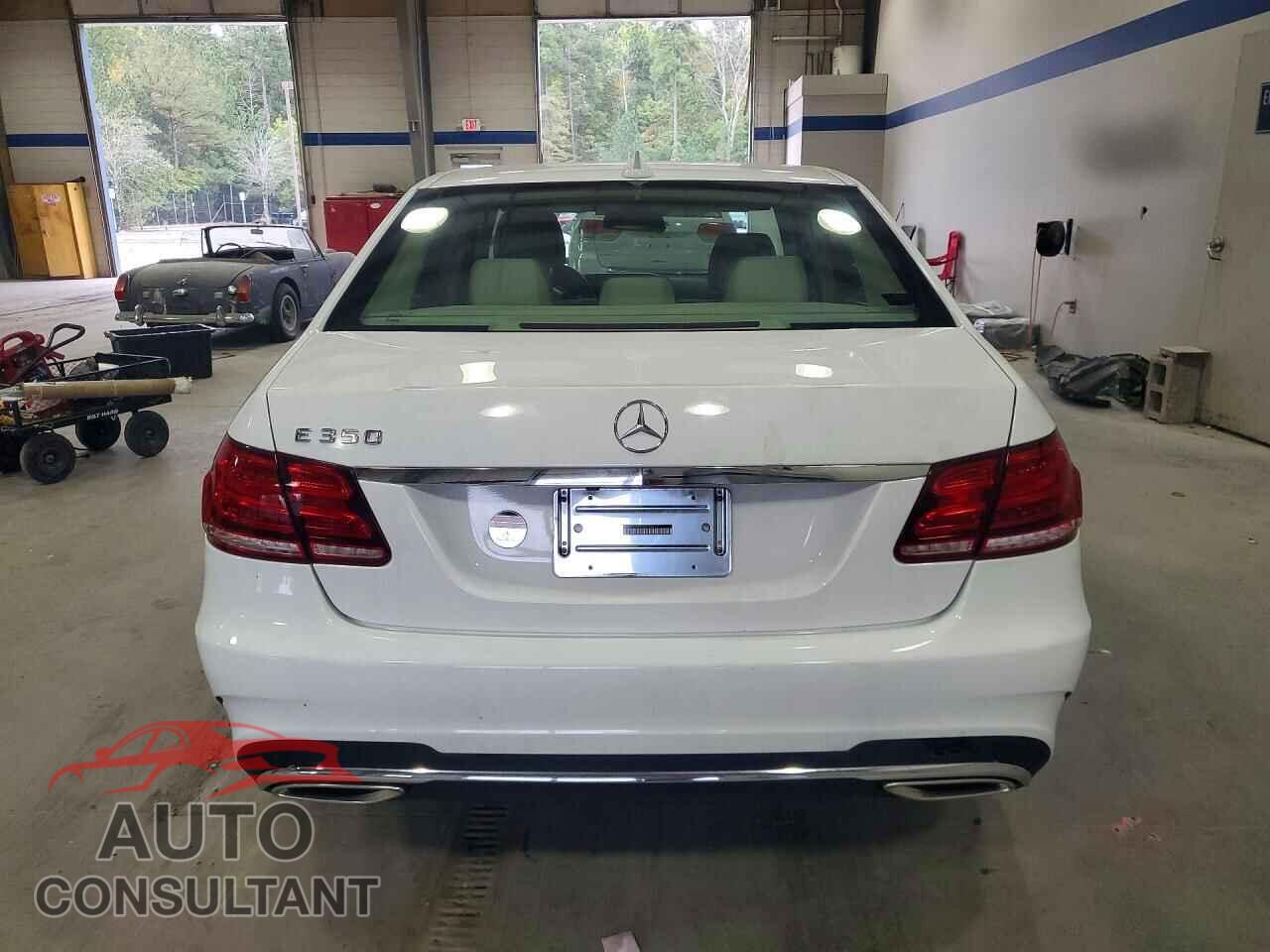 MERCEDES-BENZ E-CLASS 2014 - WDDHF5KB3EA875061