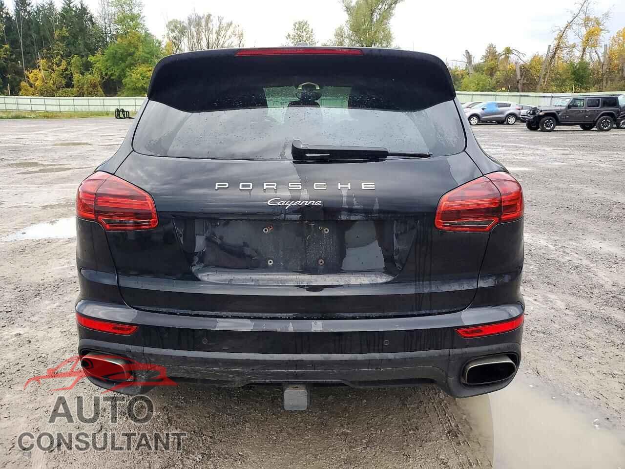 PORSCHE CAYENNE 2017 - WP1AA2A27HKA81932