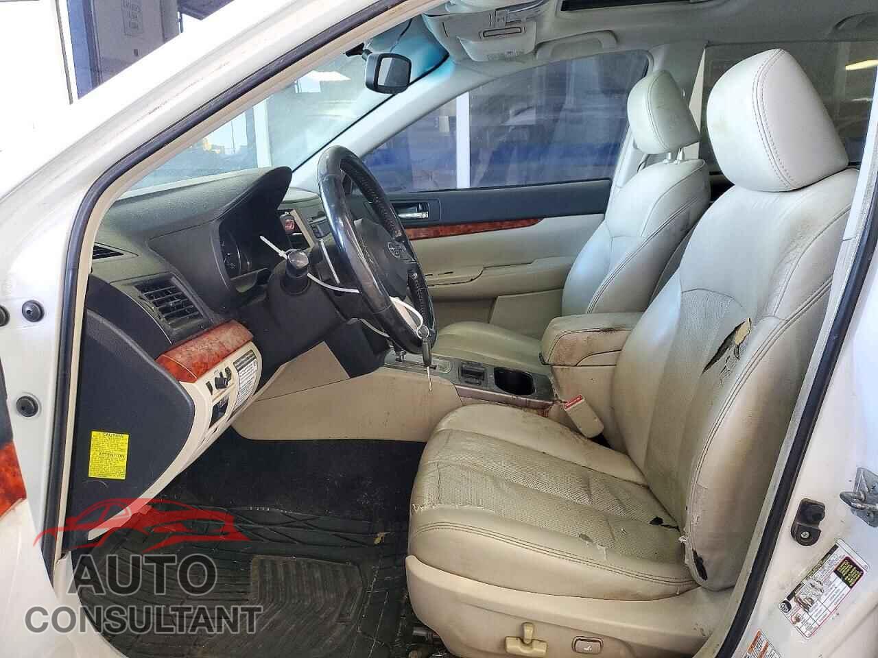 SUBARU OUTBACK 2010 - 4S4BRDKC3A2375007