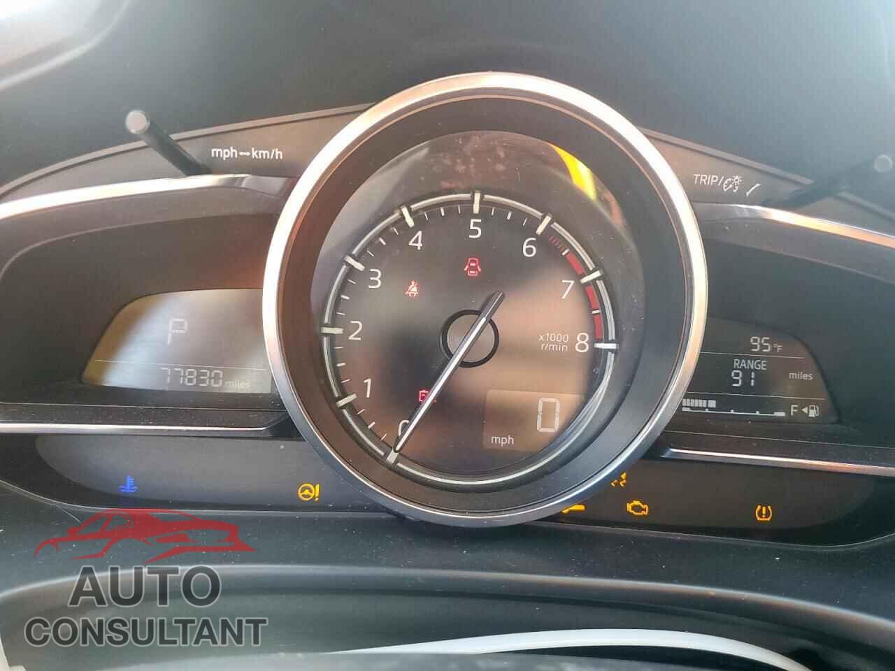 MAZDA 3 2017 - 3MZBN1W30HM148964