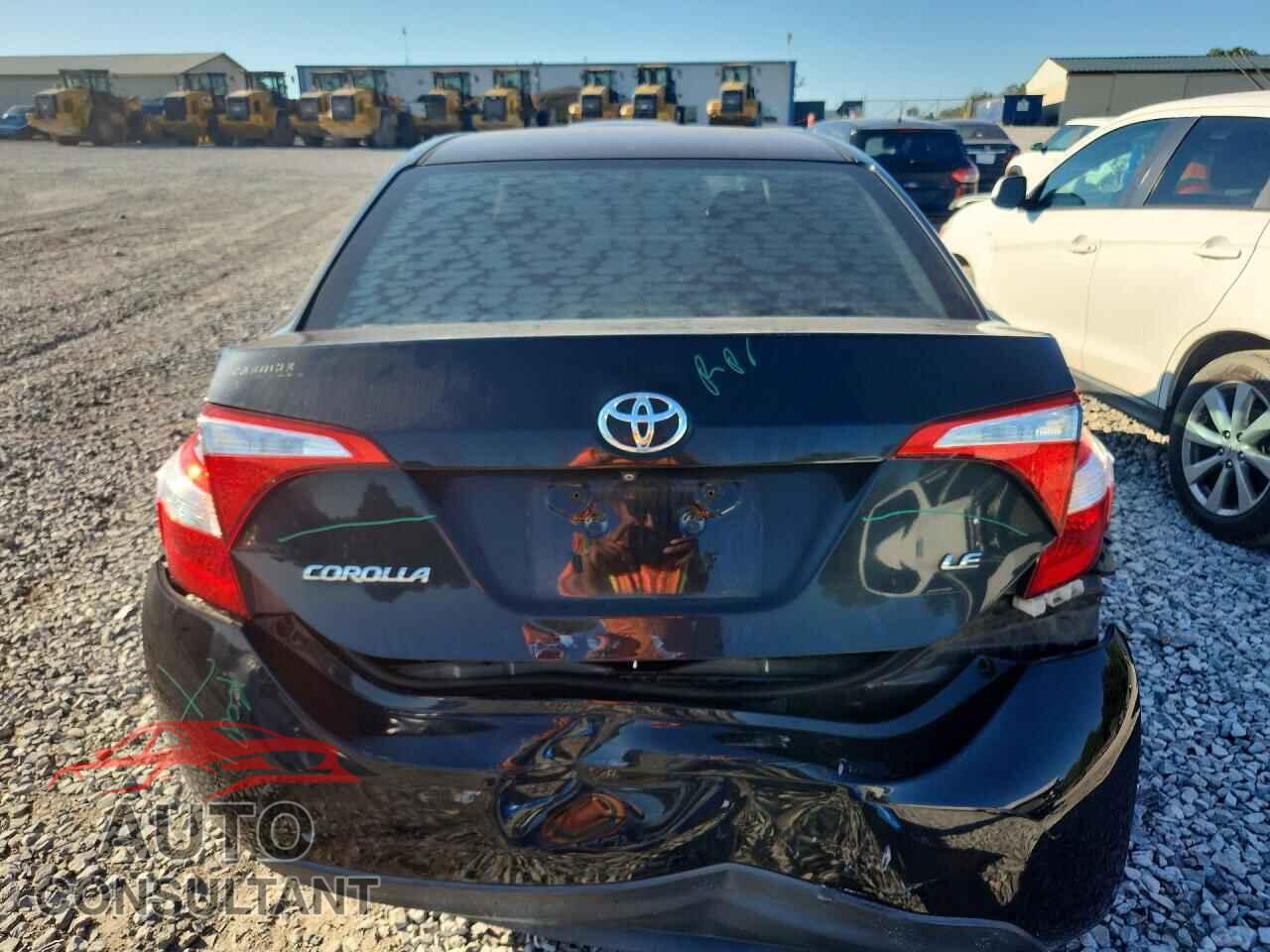 TOYOTA COROLLA 2015 - 2T1BURHE4FC426810
