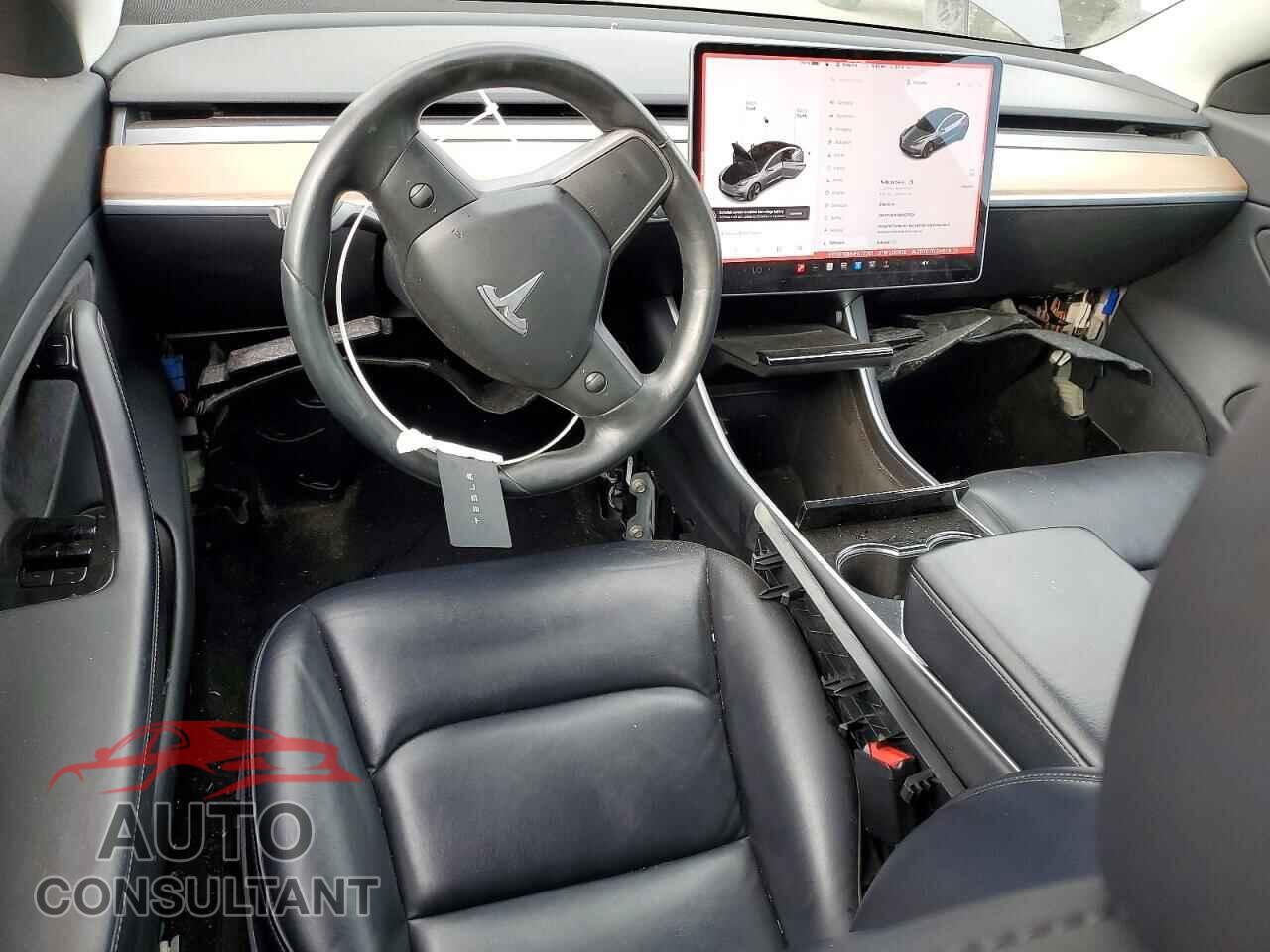 TESLA MODEL 3 2018 - 5YJ3E1EB6JF077201