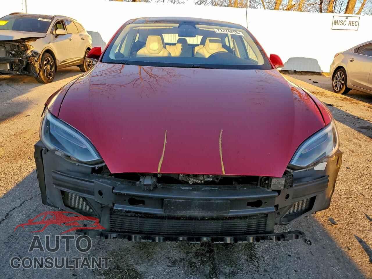 TESLA MODEL S 2018 - 5YJSA1E22JF272476