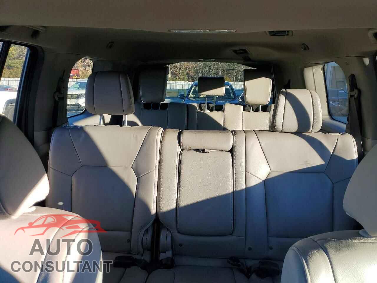 HONDA PILOT 2012 - 5FNYF3H57CB032324