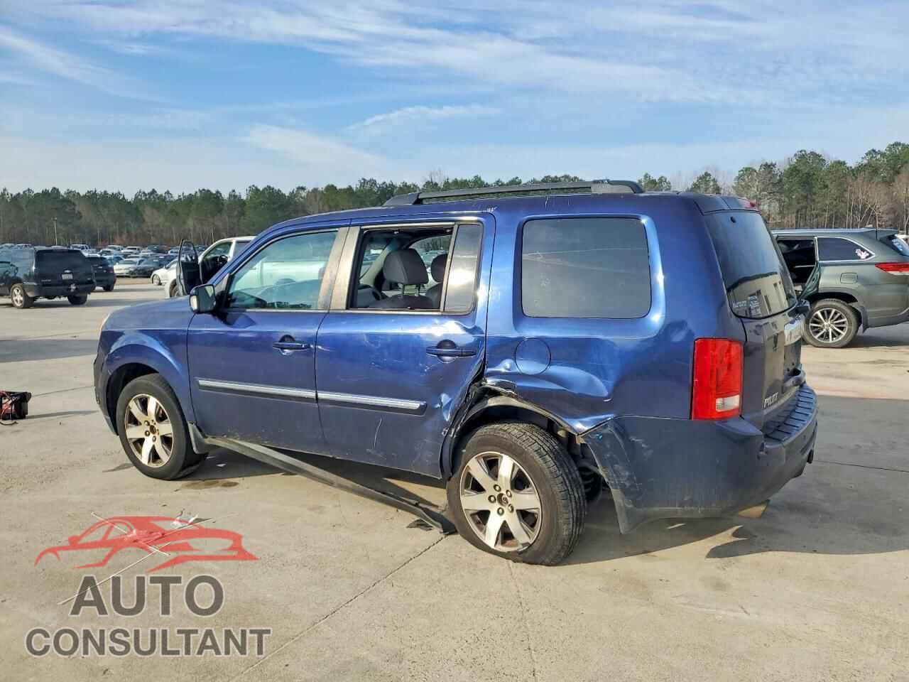 HONDA PILOT 2014 - 5FNYF4H99EB026097