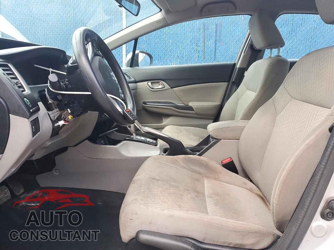 HONDA CIVIC 2015 - 2HGFB2F44FH057608