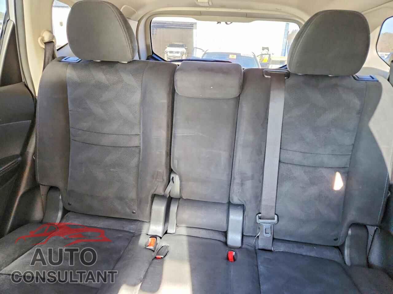 NISSAN ROGUE 2015 - KNMAT2MV8FP502431