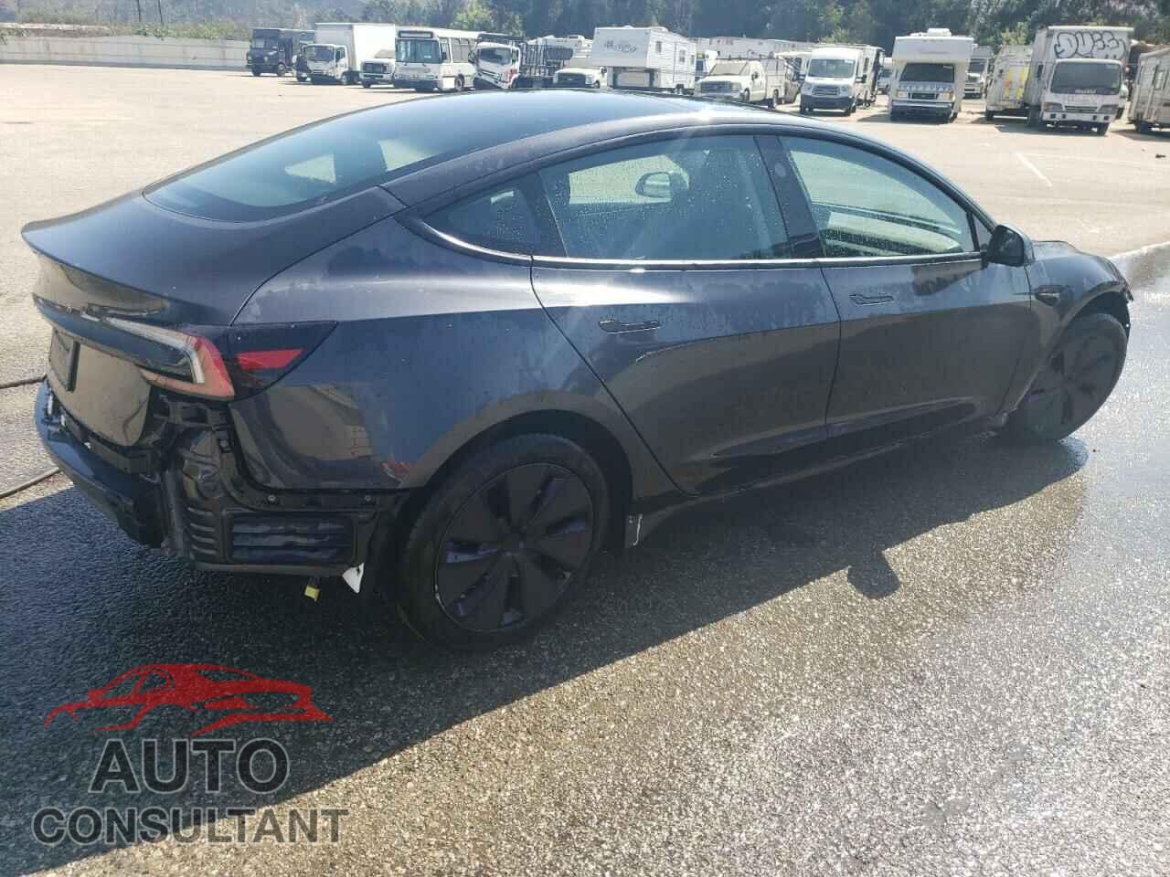 TESLA MODEL 3 2024 - 5YJ3E1EA0RF740961