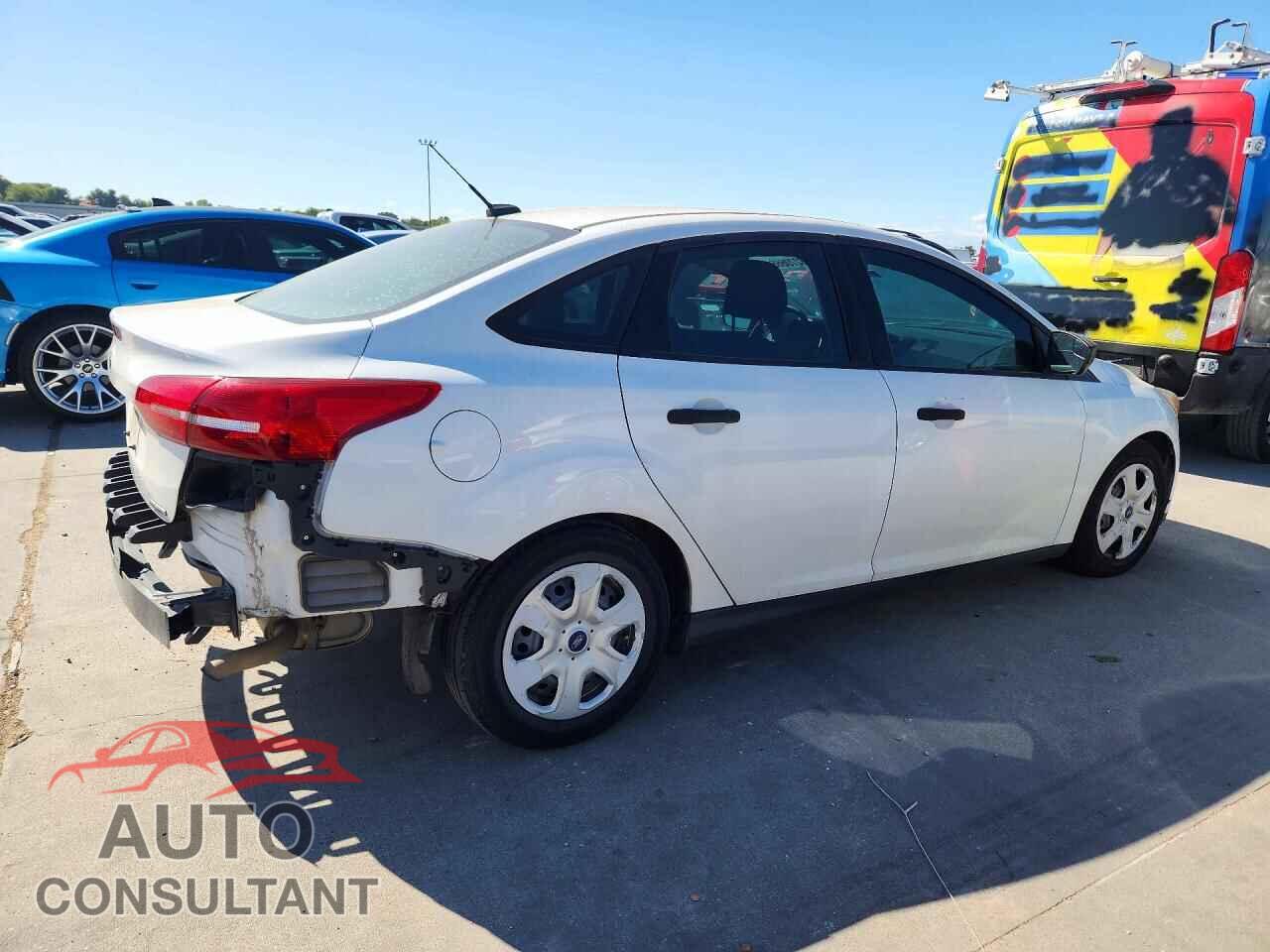 FORD FOCUS 2016 - 1FADP3E22GL281449
