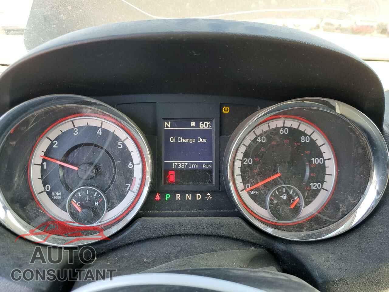 DODGE CARAVAN 2012 - 2C4RDGDG6CR113635