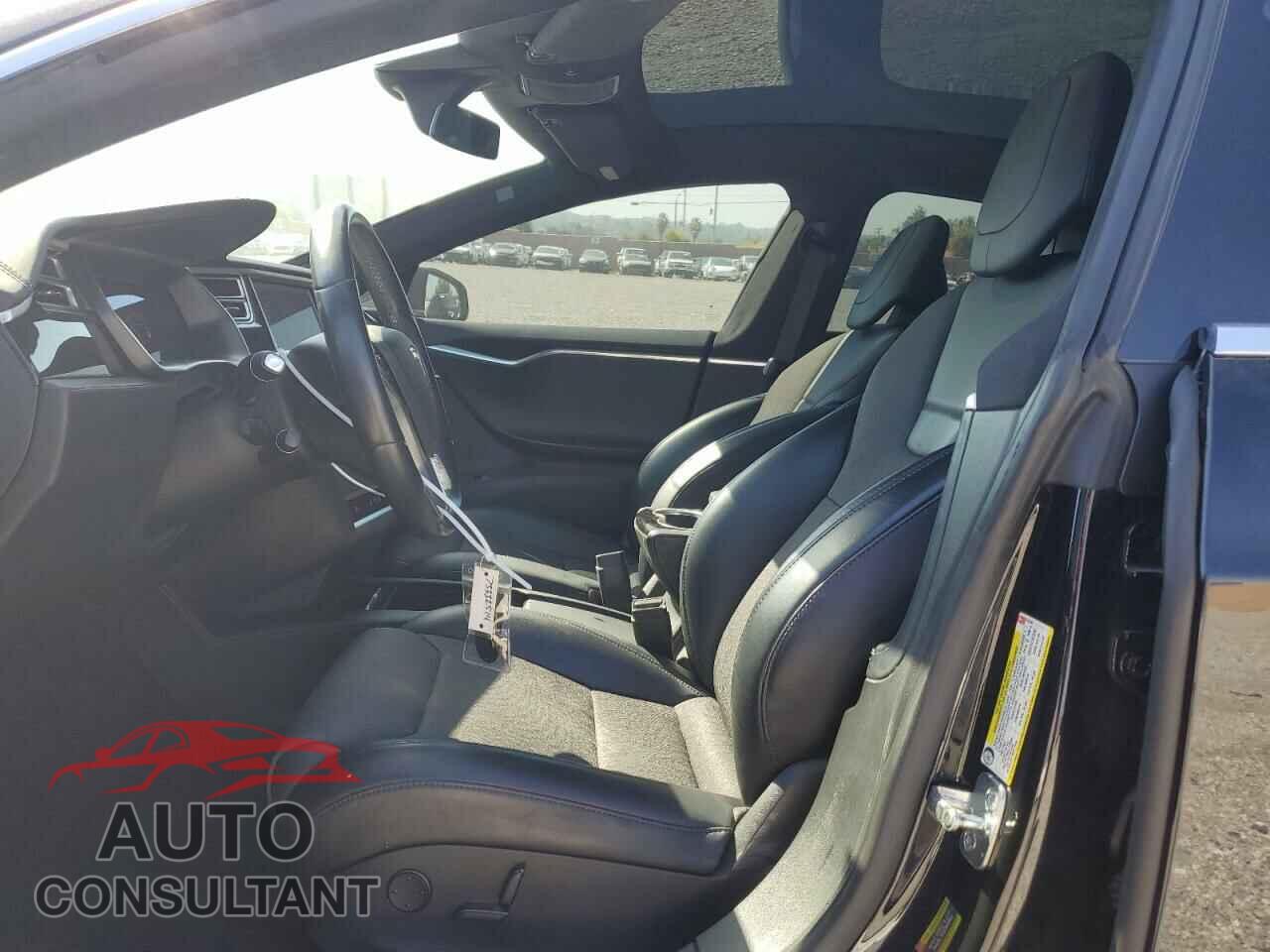 TESLA MODEL S 2017 - 5YJSA1E16HF214162