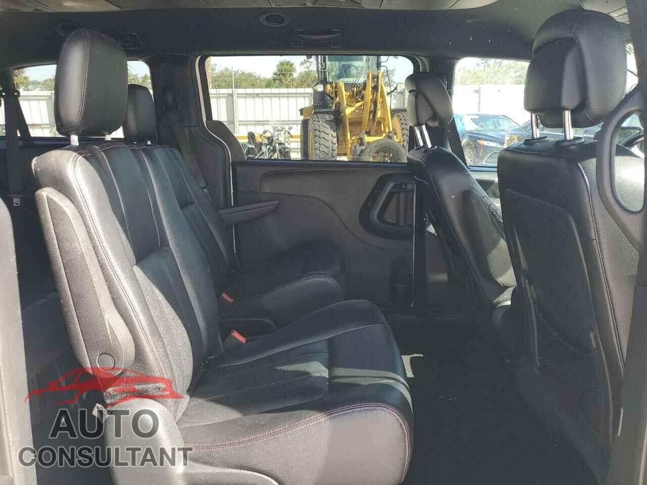 DODGE CARAVAN 2018 - 2C4RDGEG8JR146891