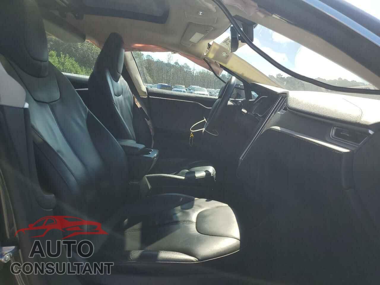 TESLA MODEL S 2014 - 5YJSA1H12EFP40893