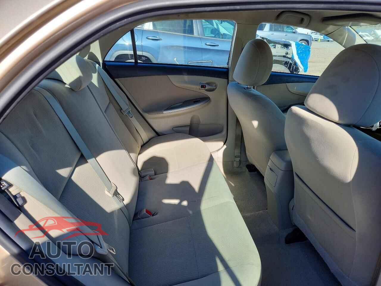 TOYOTA COROLLA 2013 - 5YFBU4EEXDP156969
