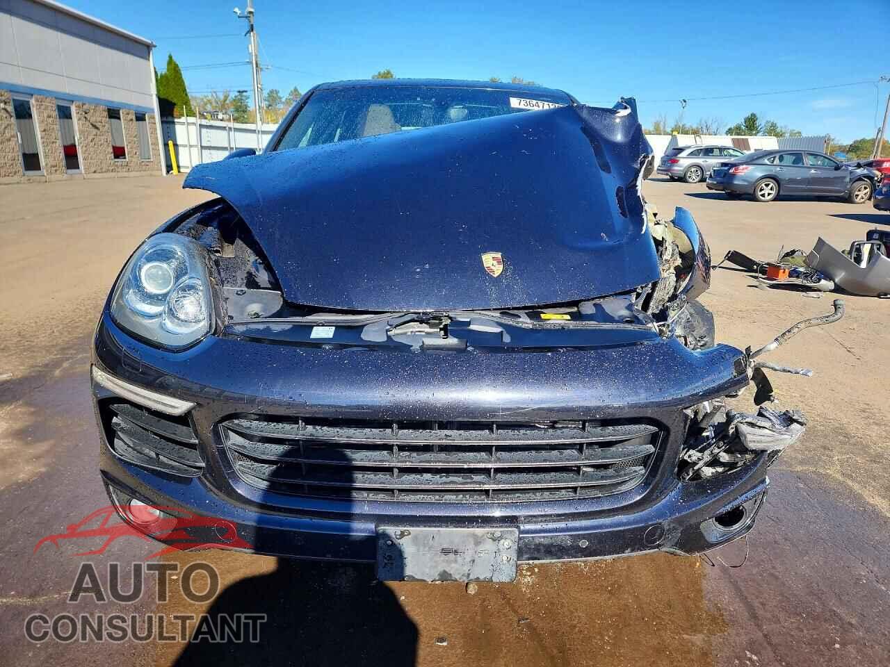PORSCHE CAYENNE 2018 - WP1AE2A21JLA70509