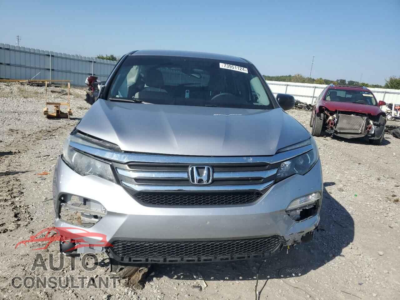 HONDA PILOT 2017 - 5FNYF6H19HB103075