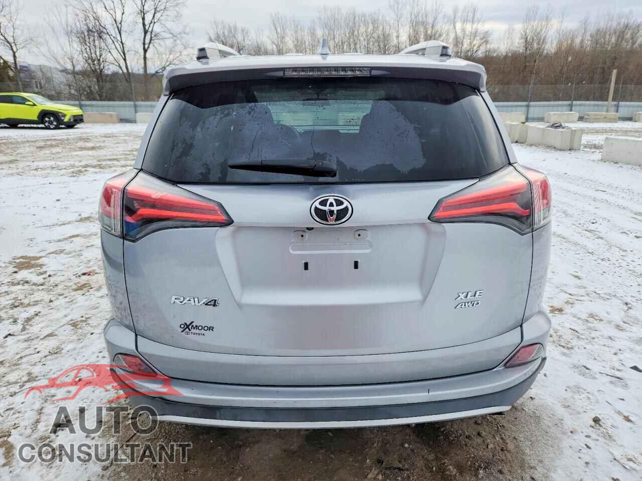 TOYOTA RAV4 2016 - 2T3RFREV6GW521941