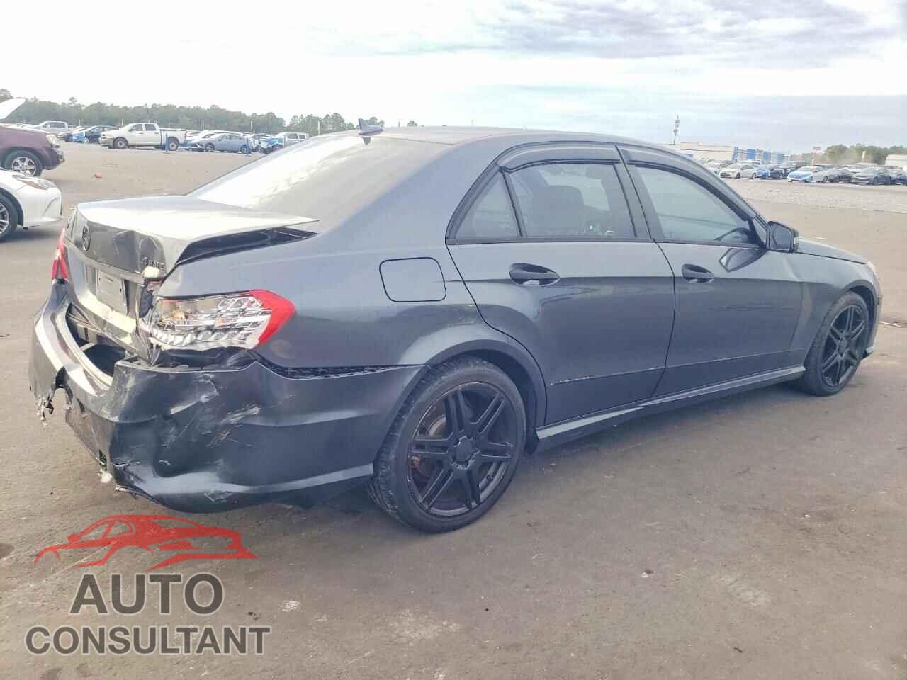 MERCEDES-BENZ E-CLASS 2010 - WDDHF8HB6AA121378