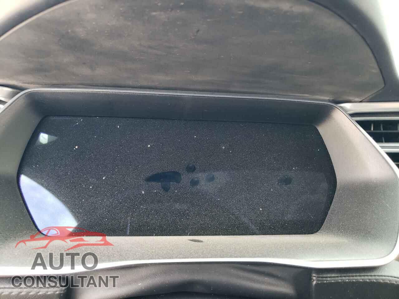 TESLA MODEL S 2017 - 5YJSA1E15HF201595