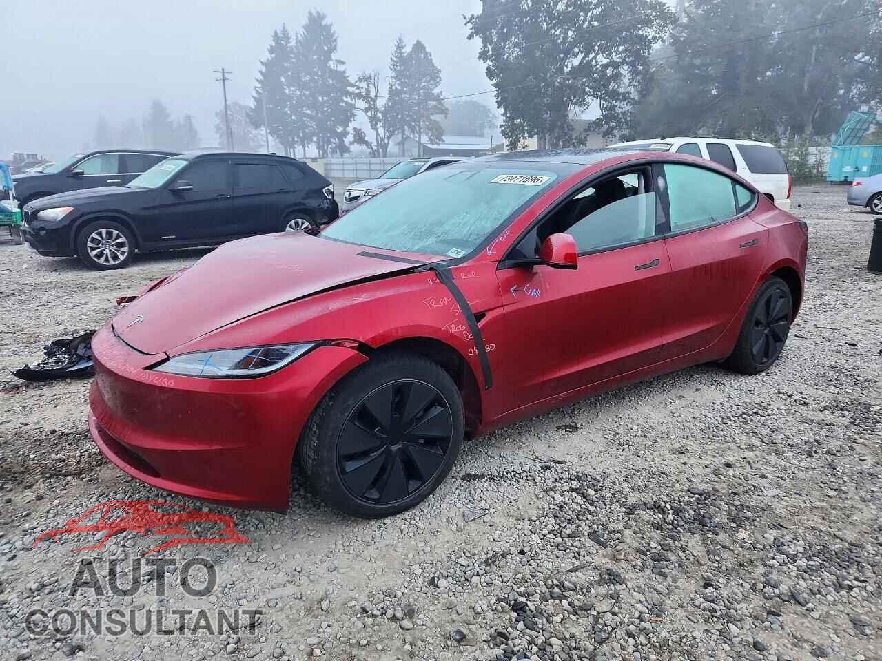 TESLA MODEL 3 2025 - 5YJ3E1EA2SF042180