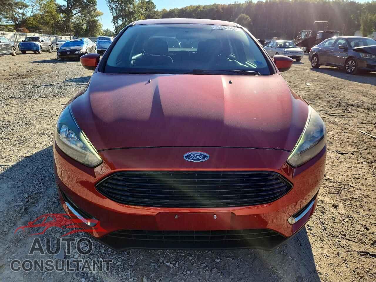 FORD FOCUS 2018 - 1FADP3FE2JL238889