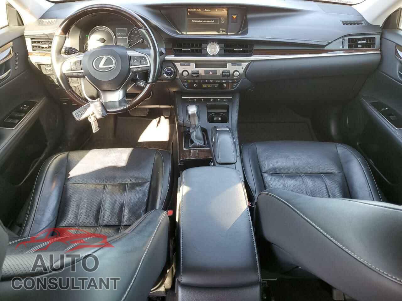 LEXUS ES300 2017 - JTHBW1GG0H2145408