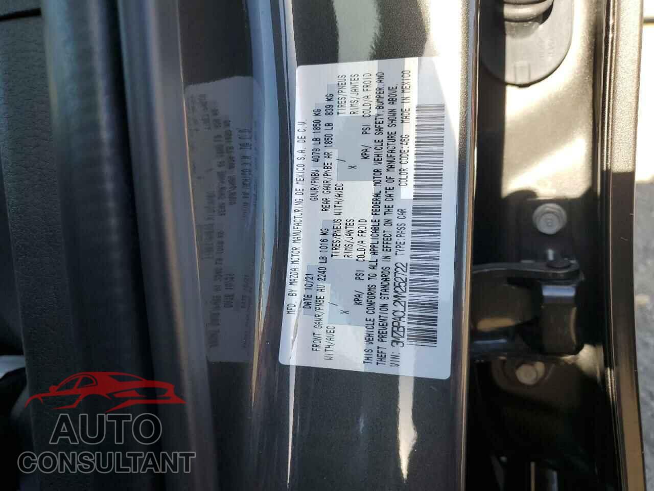 MAZDA 3 2021 - 3MZBPACL2MM252722