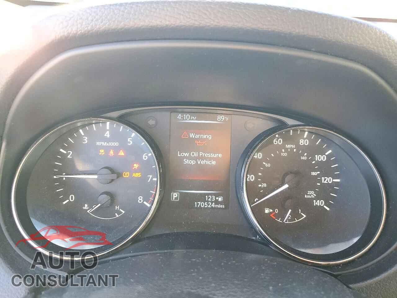 NISSAN ROGUE 2017 - KNMAT2MT5HP544587