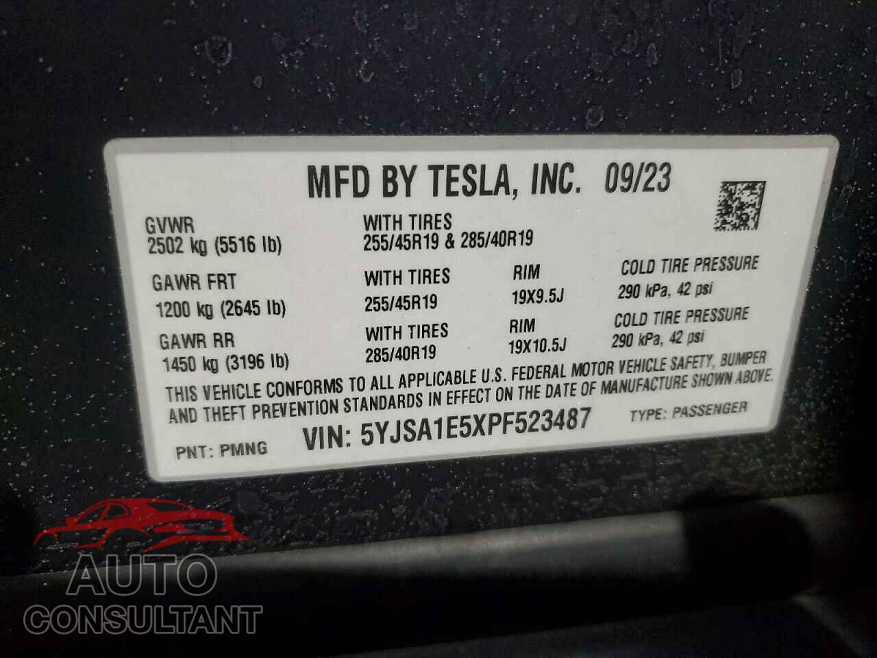 TESLA MODEL S 2023 - 5YJSA1E5XPF523487
