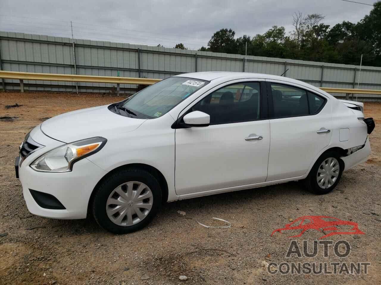 NISSAN VERSA 2018 - 3N1CN7AP2JL870908