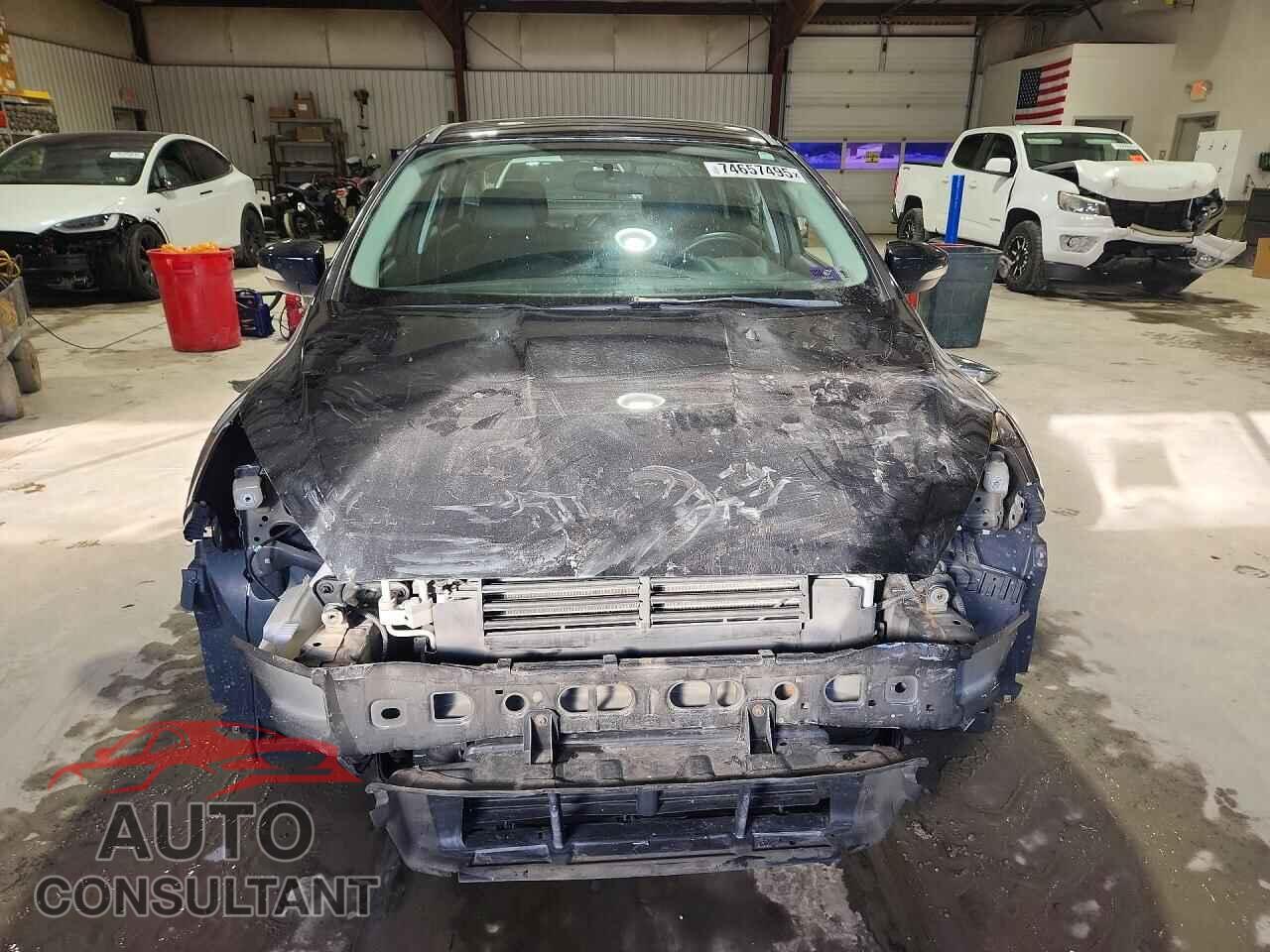 FORD FOCUS 2018 - 1FADP3J22JL295834
