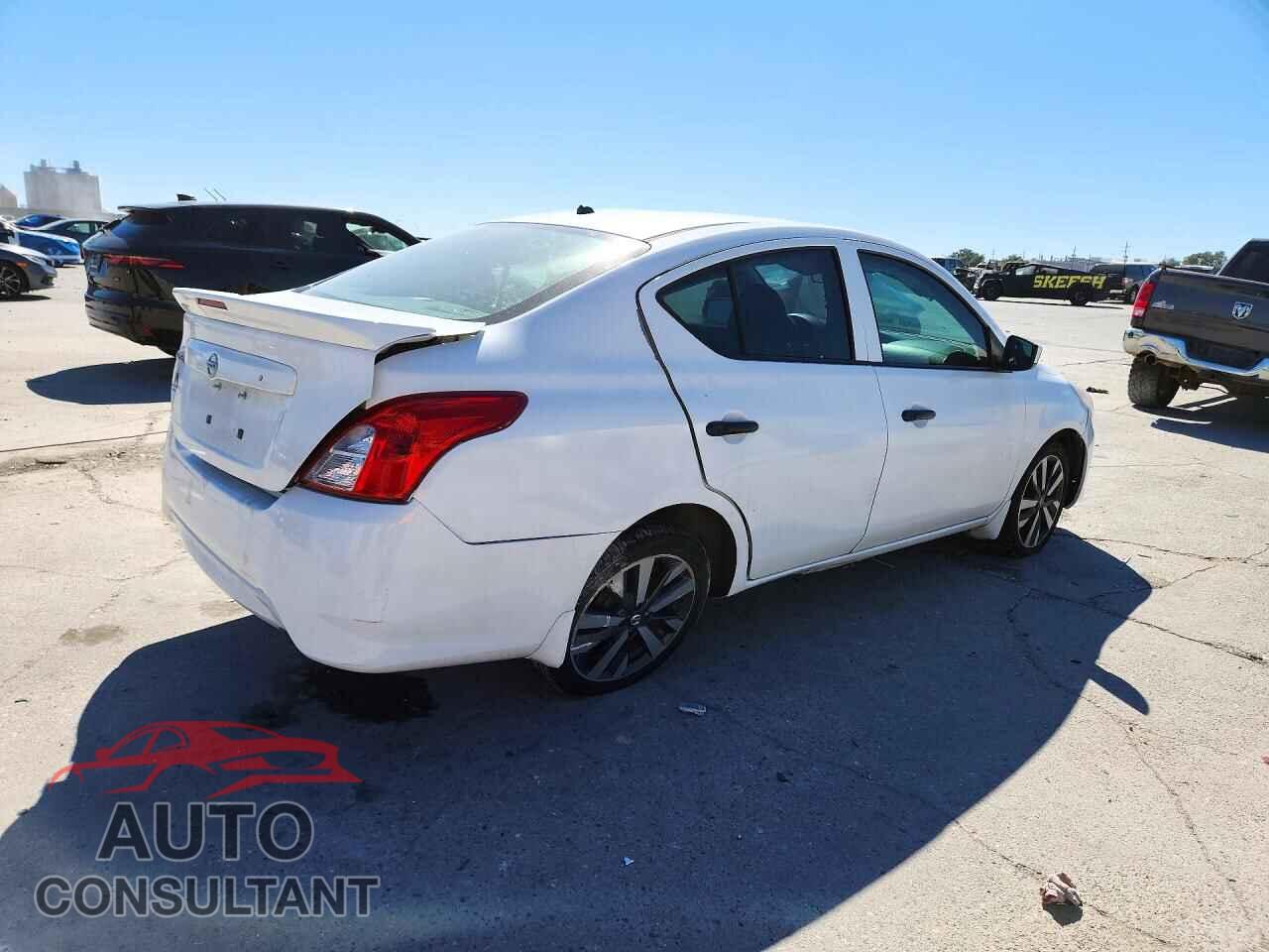 NISSAN VERSA 2016 - 3N1CN7AP1GL829954