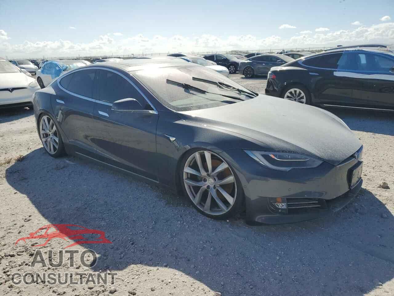 TESLA MODEL S 2017 - 5YJSA1E24HF230451