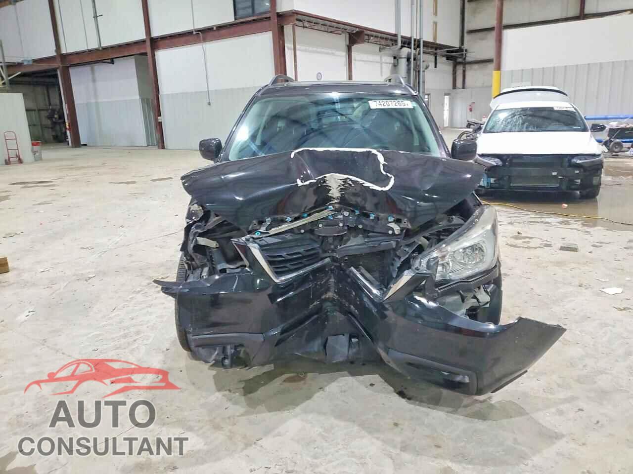 SUBARU FORESTER 2017 - JF2SJAEC6HH583817
