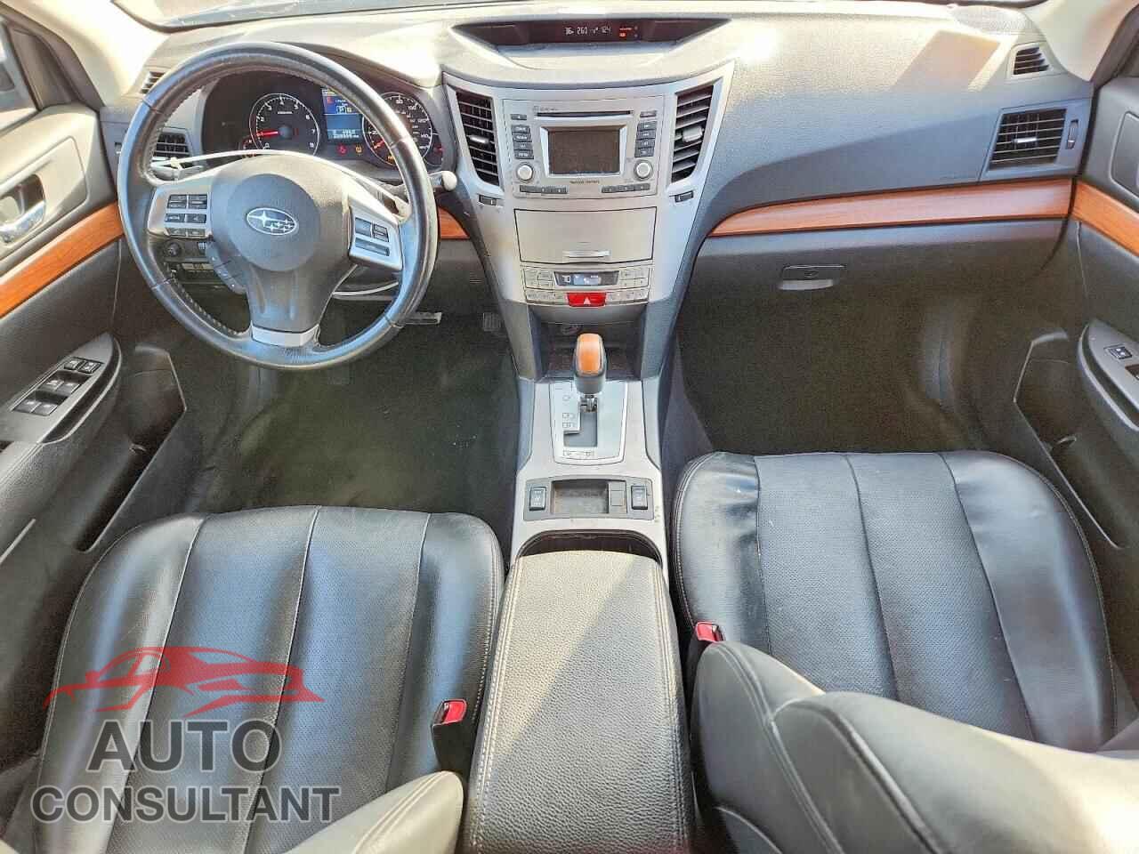 SUBARU OUTBACK 2014 - 4S4BRBLC4E3307527