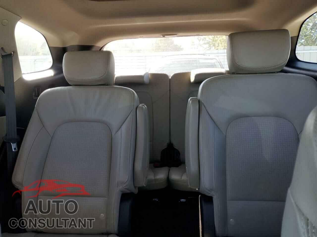 HYUNDAI SANTA FE 2014 - KM8SR4HF3EU076709