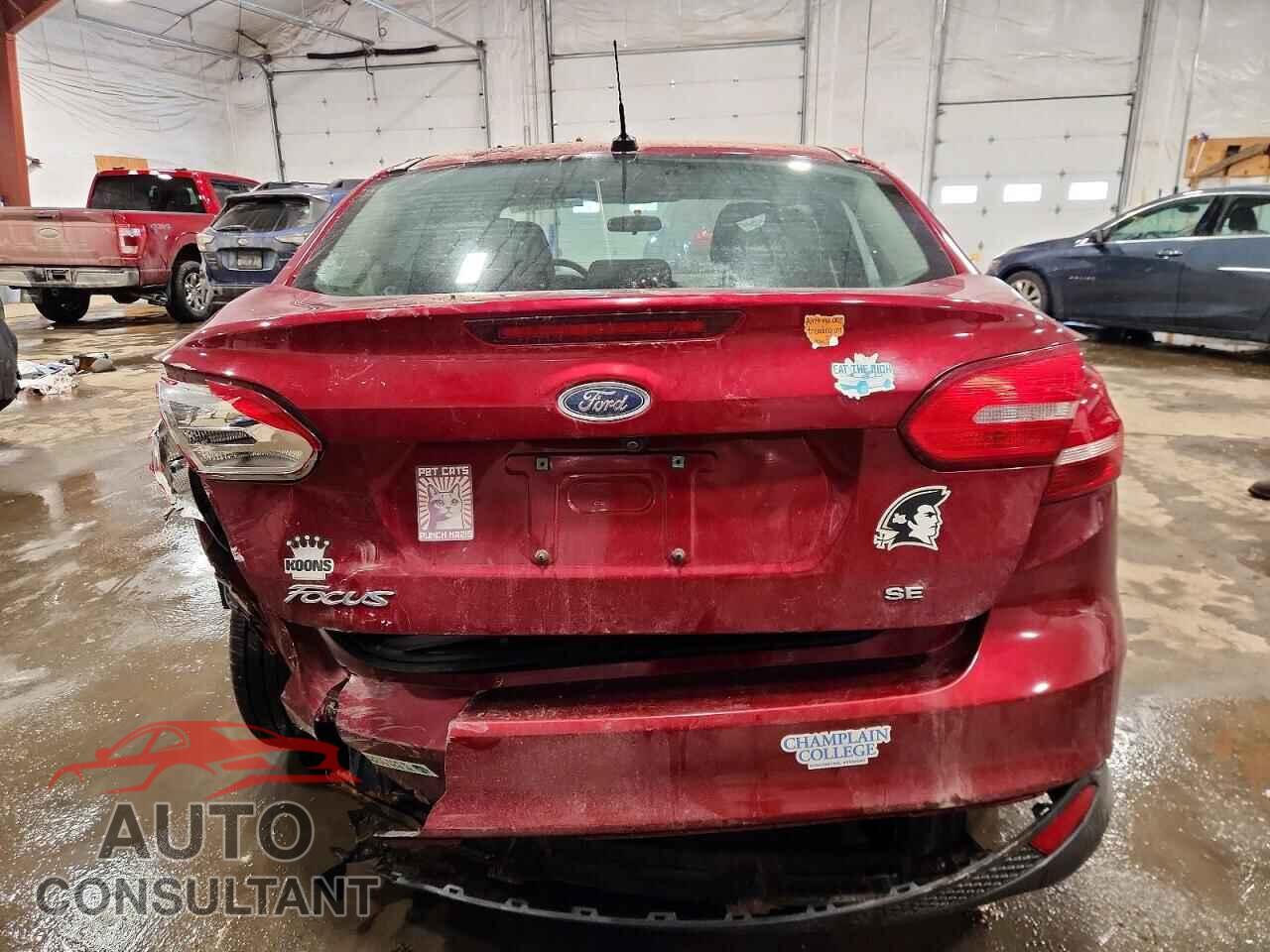 FORD FOCUS 2017 - 1FADP3F21HL208945