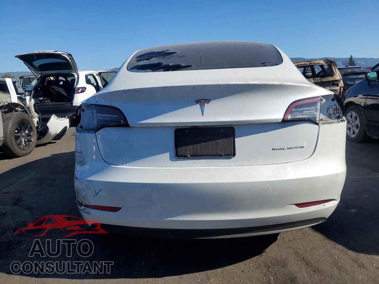 TESLA MODEL 3 2022 - 5YJ3E1EB3NF243972