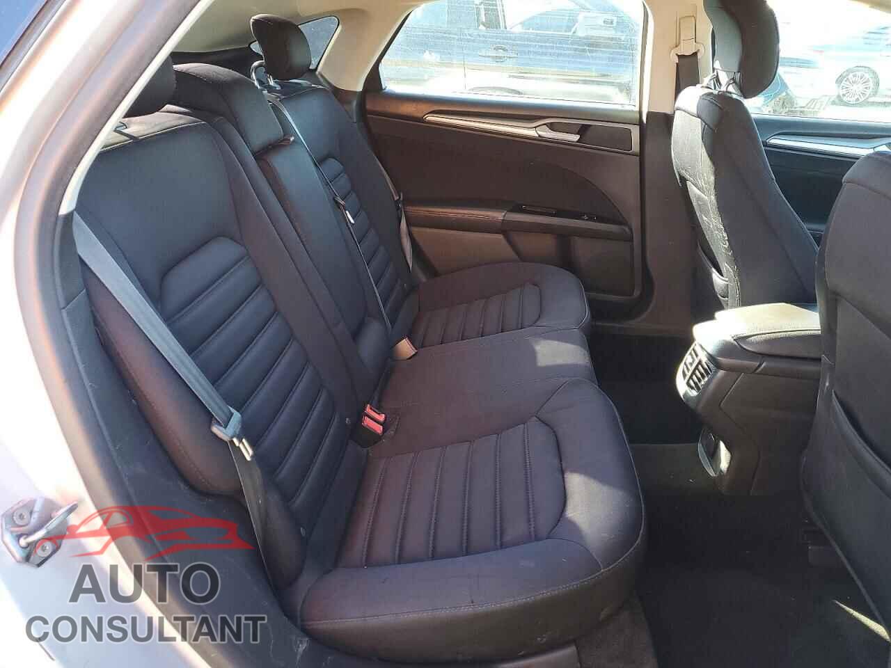 FORD FUSION 2013 - 3FA6P0LU5DR247854