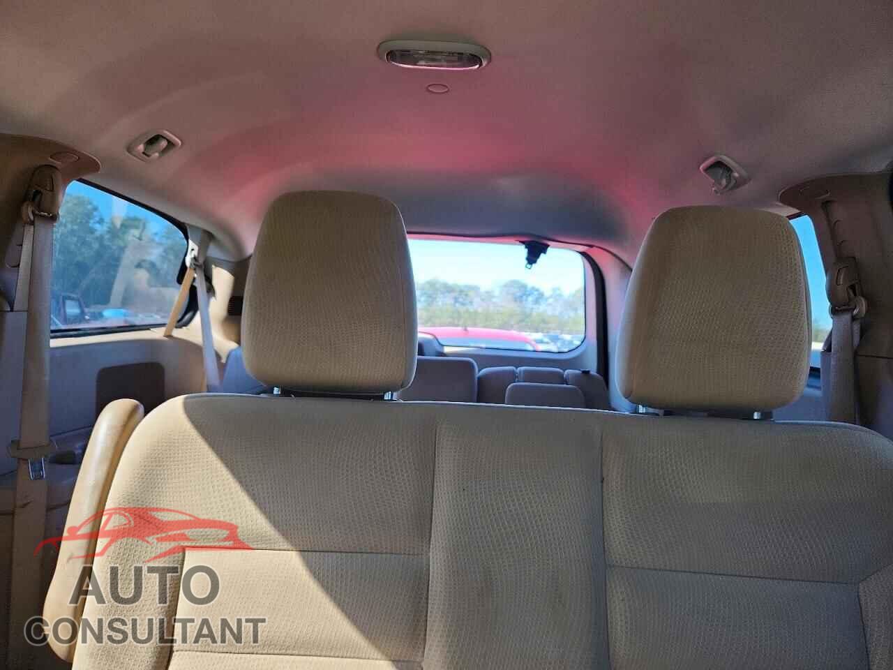 DODGE CARAVAN 2015 - 2C4RDGBG8FR599100