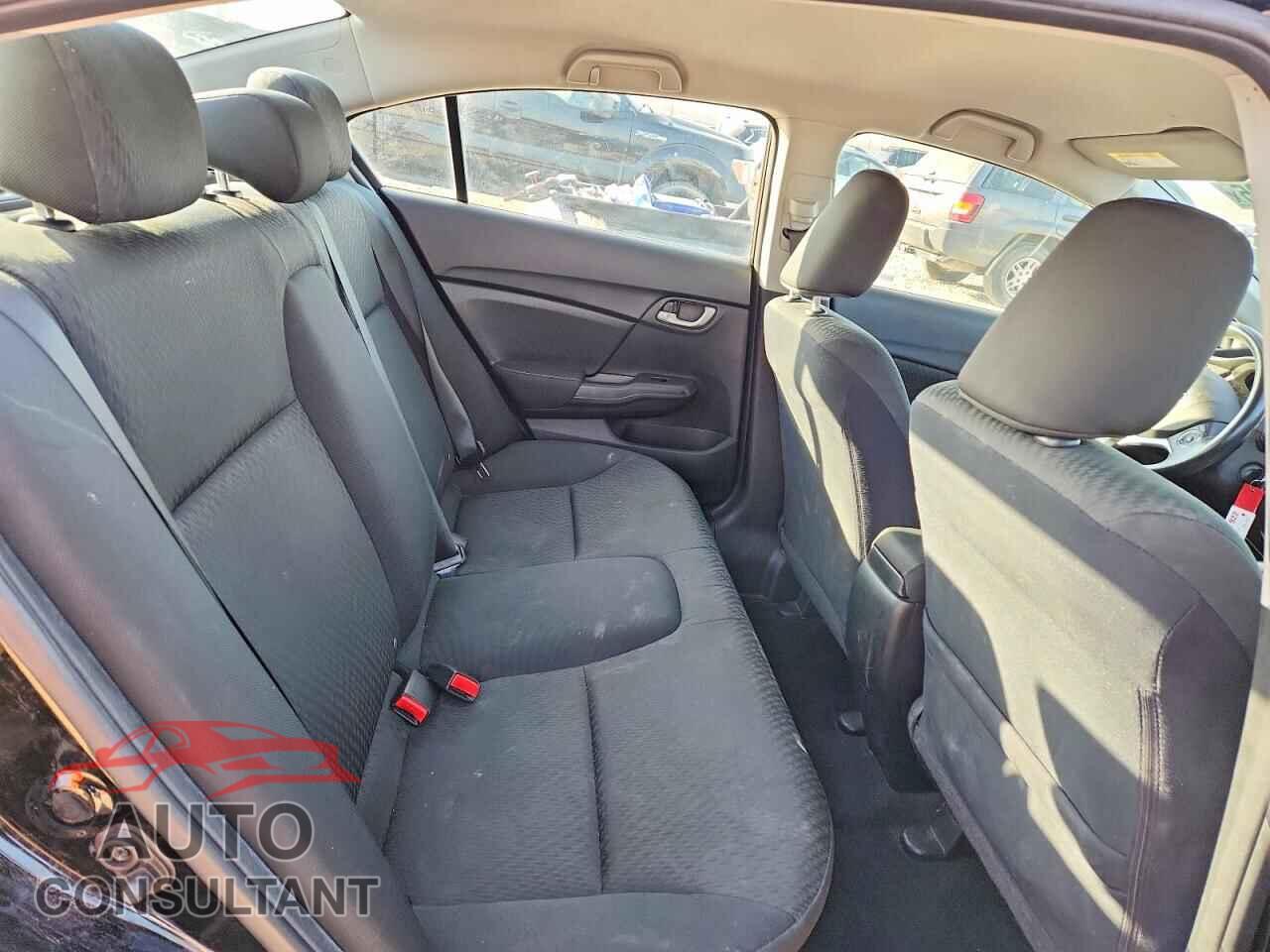 HONDA CIVIC 2015 - 19XFB2E57FE009346