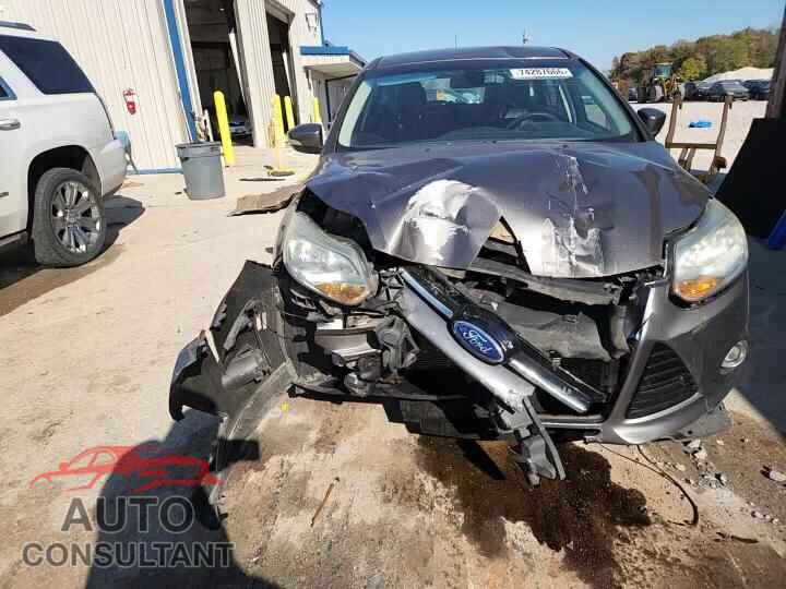 FORD FOCUS 2012 - 1FAHP3M27CL282903
