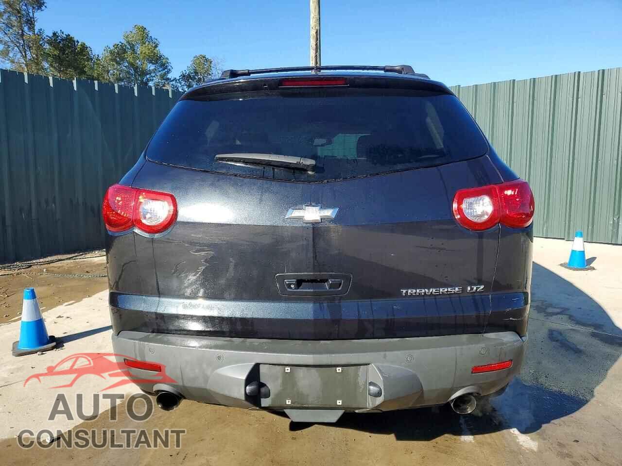 CHEVROLET TRAVERSE 2012 - 1GNKRLED1CJ192420