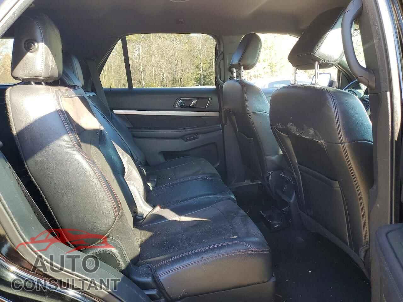FORD EXPLORER 2018 - 1FM5K8D88JGC79989